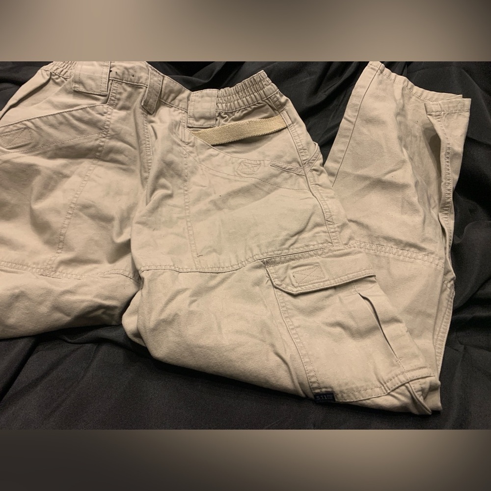 Women’s 511 Tan Tactical Series Cargo Pants, 100% cotton, 16” waist/30 inseam - Picture 5 of 5